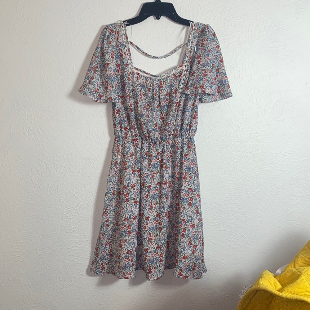 NWT sienna sky floral mini dress